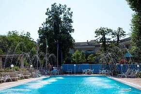 Mondial Park Hotel
