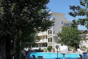 Mondial Park Hotel