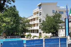 Mondial Park Hotel