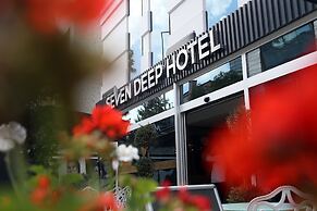 Seven Deep Hotel