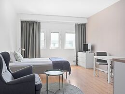 Part-Time Home Hotel Rotebro Station