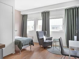 Part-Time Home Hotel Rotebro Station