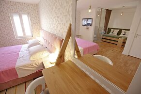 Central Apartments - Integrated Hotel Zadar