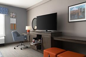 Hampton Inn & Suites Yonkers - Westchester