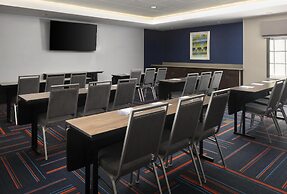 Hampton Inn & Suites Yonkers - Westchester