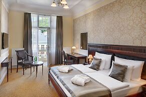 Luxury Spa Hotel OLYMPIC PALACE