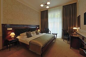 Luxury Spa Hotel OLYMPIC PALACE