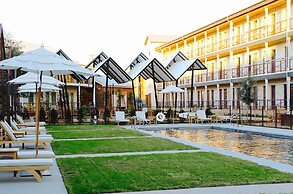 Cavalry Court, by Valencia Hotel Collection