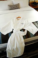 Cavalry Court, by Valencia Hotel Collection