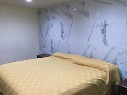 Americas Express Inn