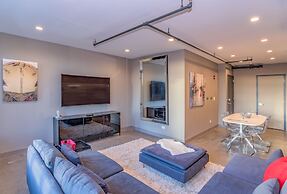 Deedee's Apartments - Lofts at Grove