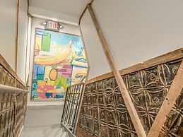 Deedee's Apartments - Lofts at Grove