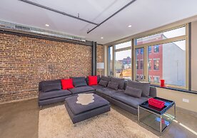 Deedee's Apartments - Lofts at Grove