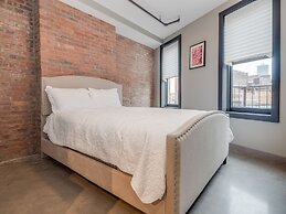 Deedee's Apartments - Lofts at Grove