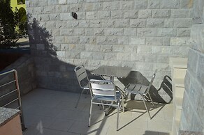 Amari Apartments