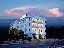 D'Salvatore Art & Boutique Hotel