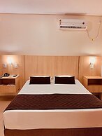 Victoria Plaza Hotel