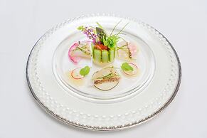 Fontaine Bleau Atami