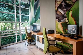 Garden Court Sandton City