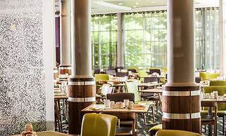 Garden Court Sandton City