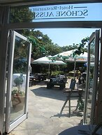 Hotel Schöne Aussicht