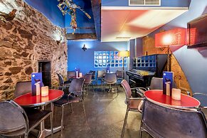 Hotel & Restaurant Cal Llop