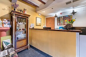 Hotel & Restaurant Cal Llop