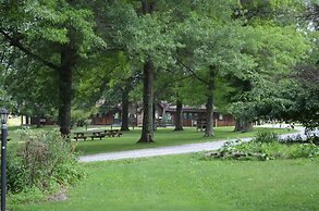 Foggy Mountain Lodge