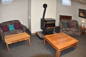 Foggy Mountain Lodge