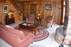 Foggy Mountain Lodge