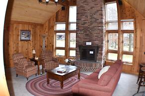 Foggy Mountain Lodge