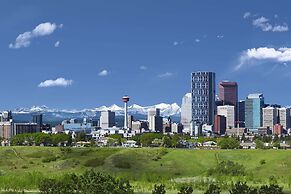 Calgary Airport Marriott In-Terminal Hotel