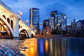 Calgary Airport Marriott In-Terminal Hotel
