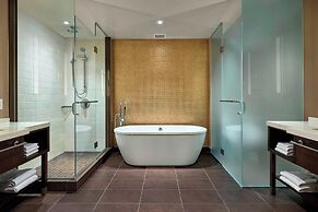 Calgary Airport Marriott In-Terminal Hotel