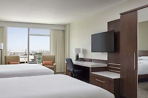 Calgary Airport Marriott In-Terminal Hotel