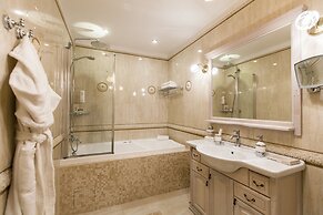 Kulibin Park Hotel & SPA