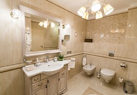Kulibin Park Hotel & SPA