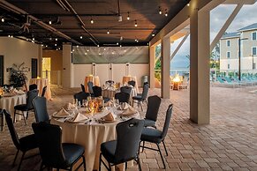 Waterline Villas & Marina, Autograph Collection