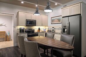 Waterline Villas & Marina, Autograph Collection