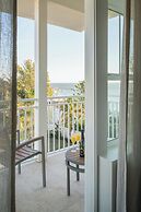 Waterline Villas & Marina, Autograph Collection