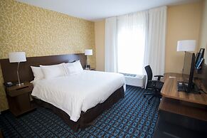 Fairfield Inn & Suites Cambridge