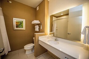 Fairfield Inn & Suites Cambridge