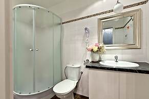 Cathedral Prague Apartments