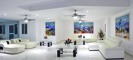 Hotel Aquarella Del Mar