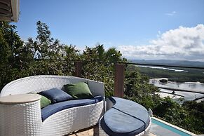 Banana Leaf Eco Hostel