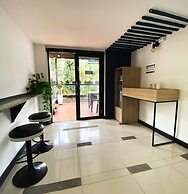 Ayenda 1224 Pixel House