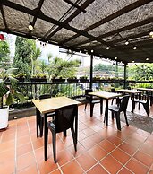 Ayenda 1224 Pixel House