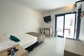 Ayenda 1224 Pixel House