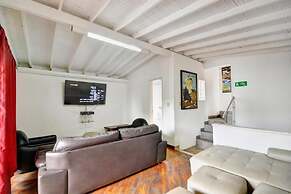 Black Sheep Hostel - Adults Only