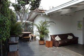 Black Sheep Hostel - Adults Only